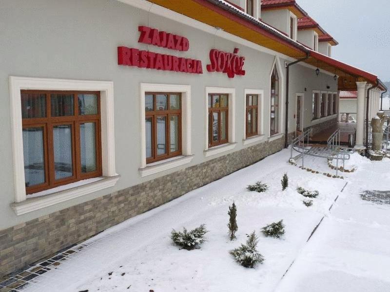 Hotel Zajazd Sokol Nienadówka Esterno foto